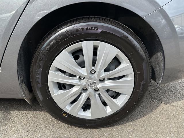 Used 2024 Nissan Sentra S FWD image 28