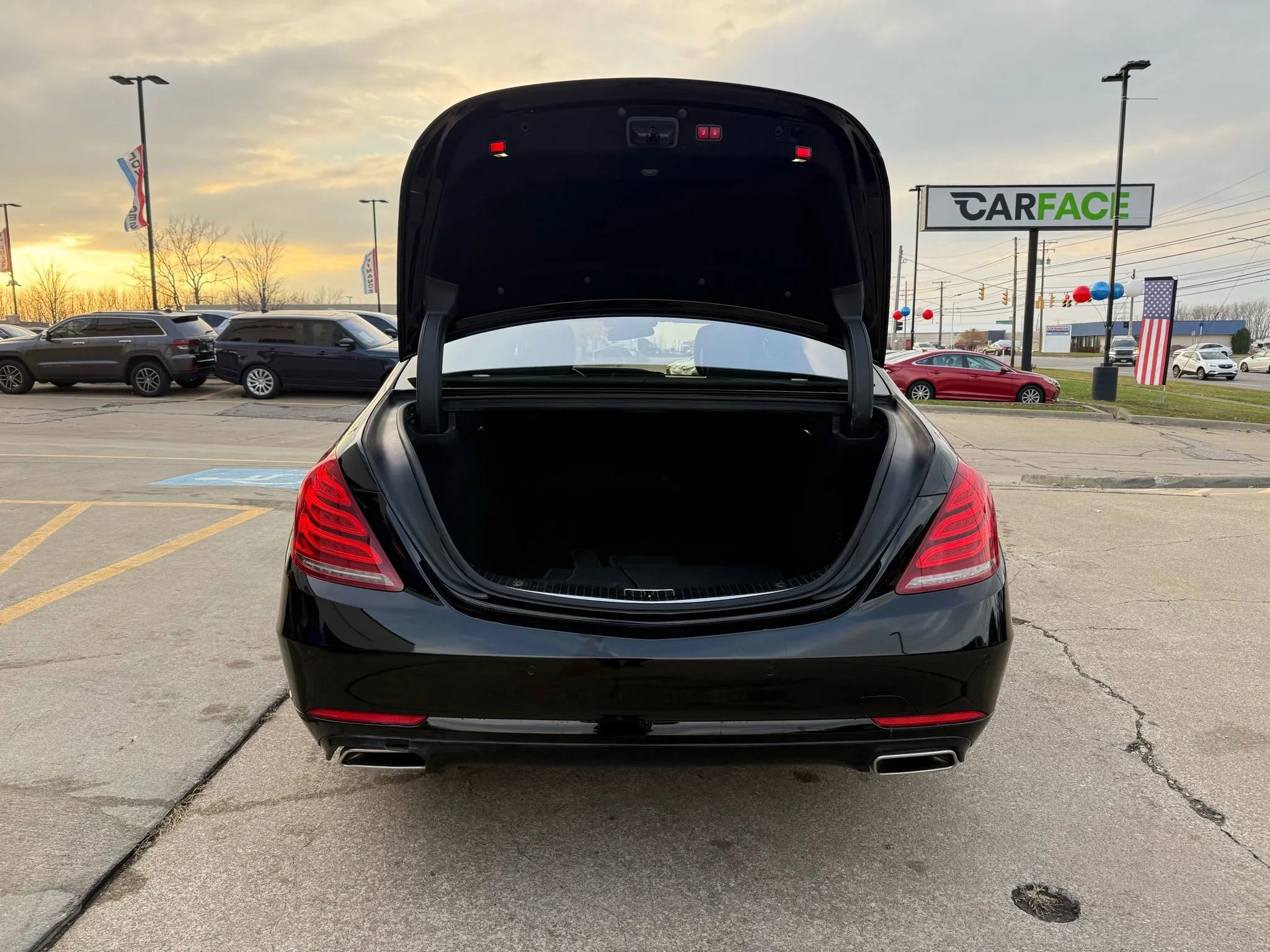 Used 2015 Mercedes-Benz S 550 4MATIC Sedan image 11