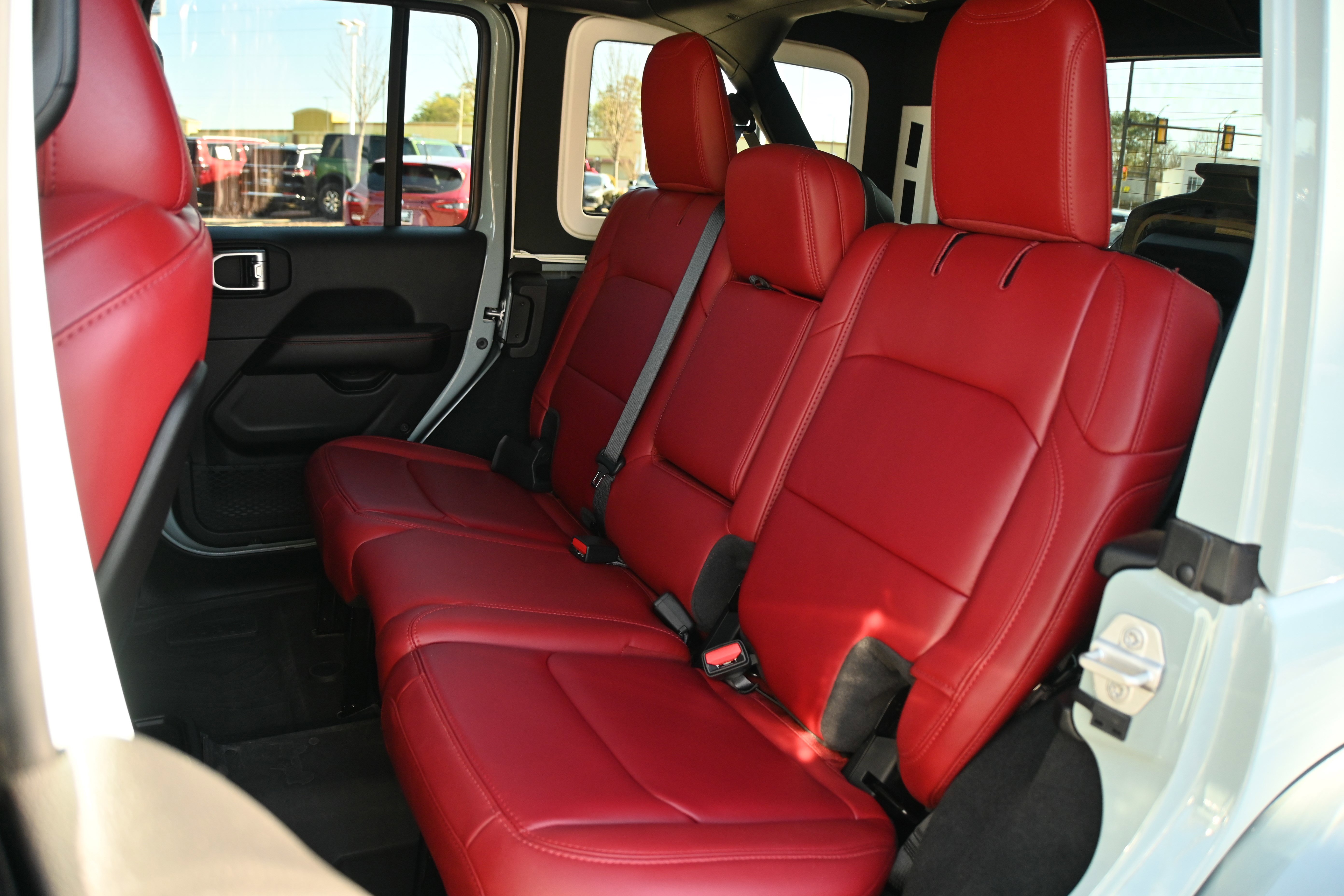 Used 2024 Jeep Wrangler Rubicon 392 image 10