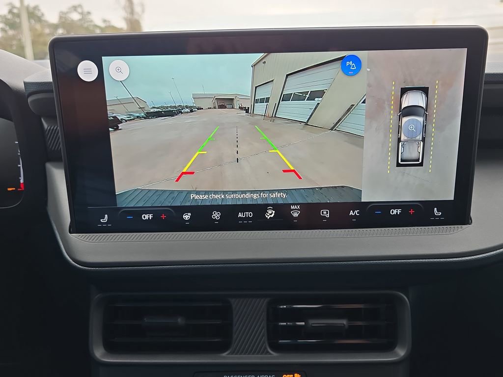 New 2026 Ford Maverick Lariat w/ Black Appearance Package image 28