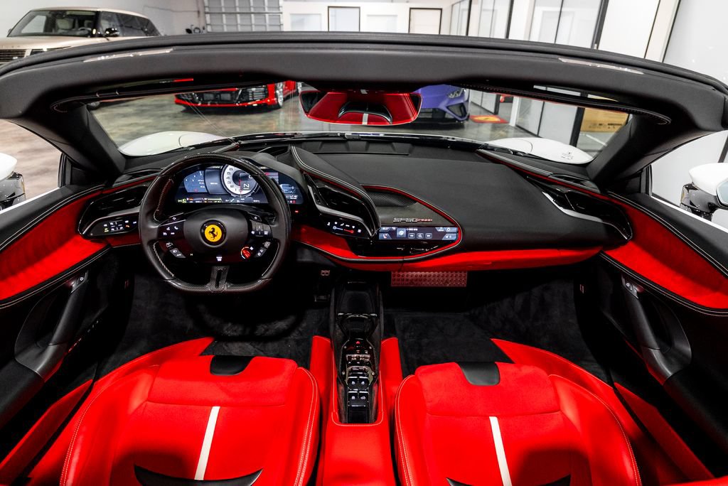 Used 2022 Ferrari SF90 Spider AWD/4WD image 39