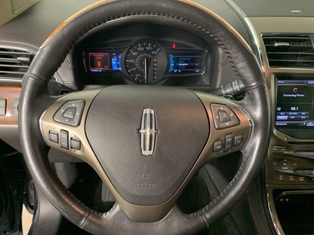 Used 2013 Lincoln MKX AWD image 21
