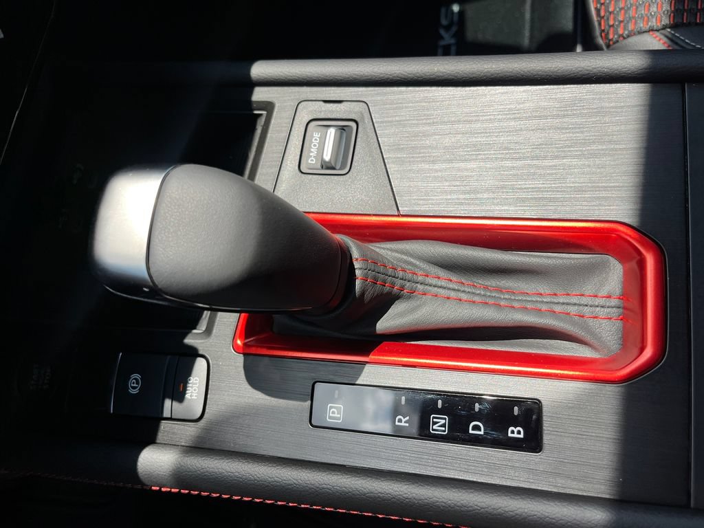 New 2026 Nissan Kicks SR w/ SR Premium Package FWD image 26
