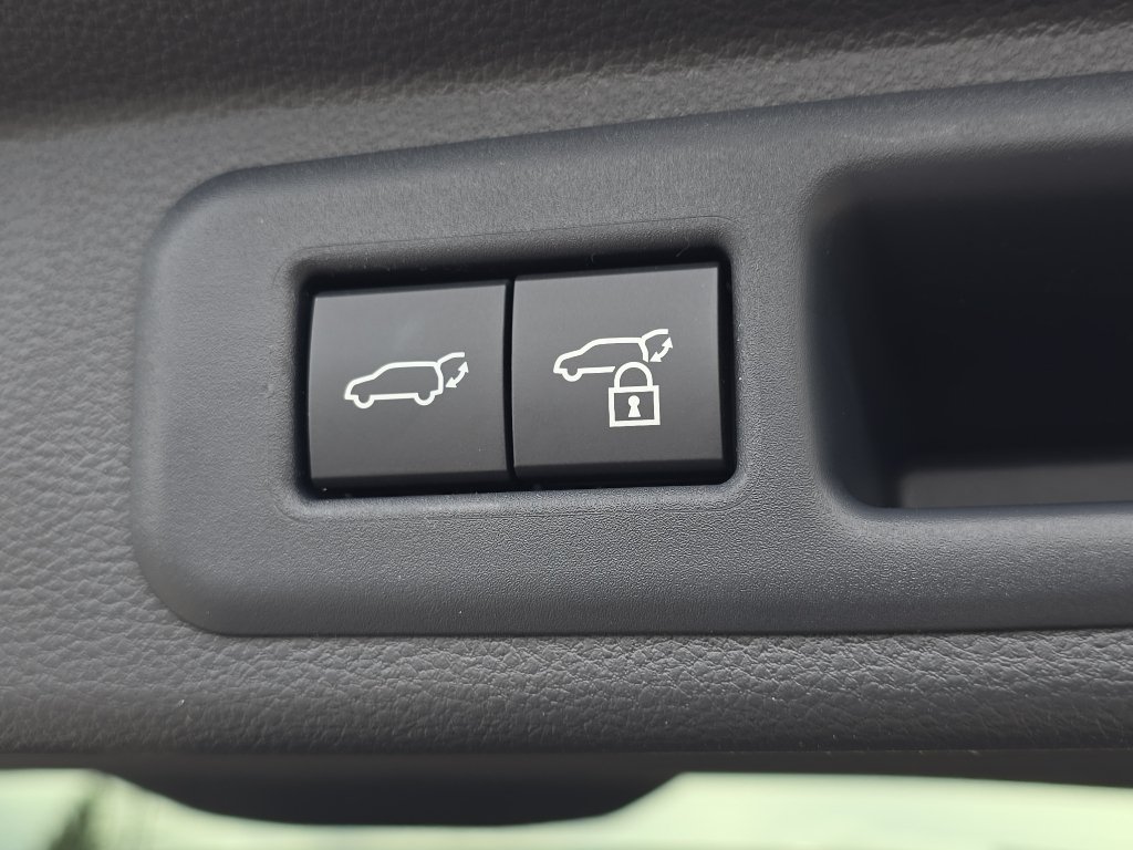 New 2026 Toyota Sequoia Platinum AWD/4WD image 11