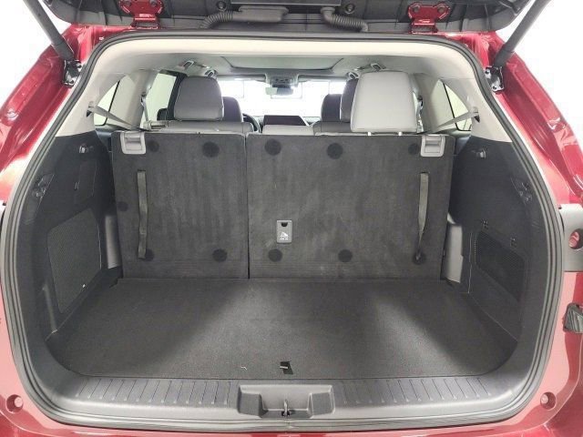 Used 2024 Toyota Highlander Platinum image 39