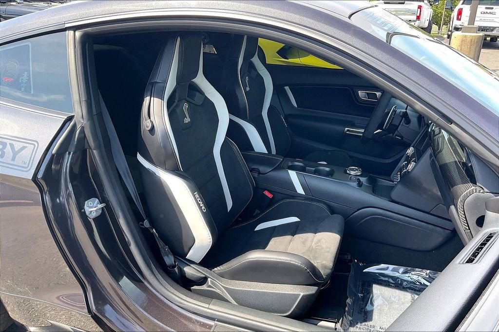 Used 2022 Ford Mustang Shelby GT500 w/ Carbon Fiber Track Pack image 30