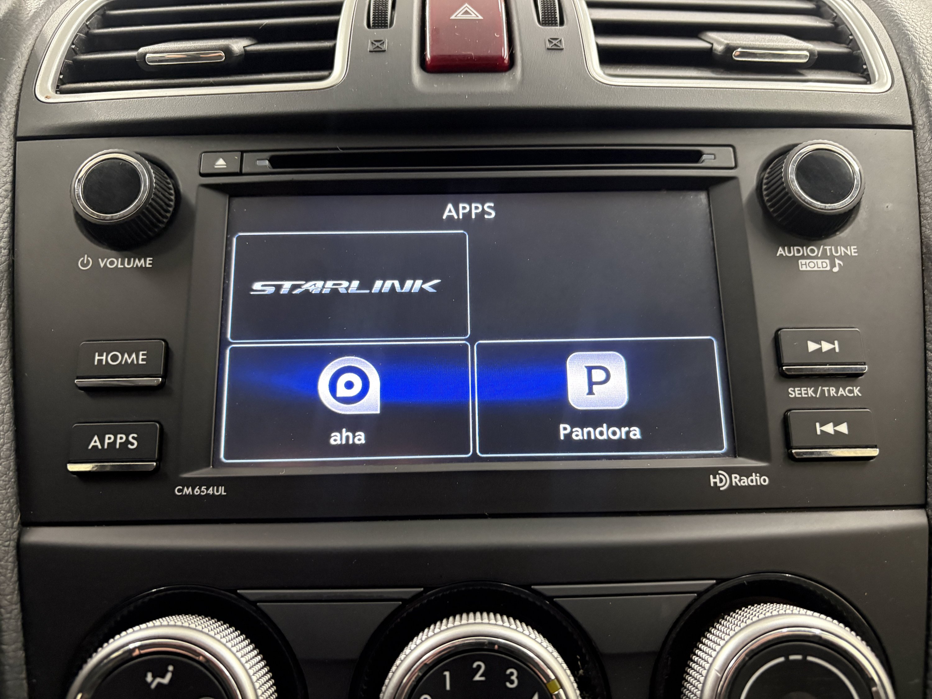 Used 2015 Subaru Crosstrek 2.0i AWD/4WD image 12