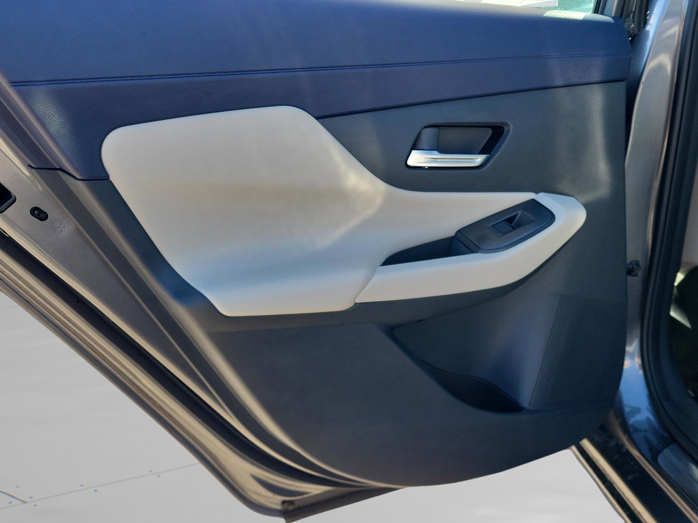 New 2026 Nissan Sentra SL w/ Floor Mat Package image 31