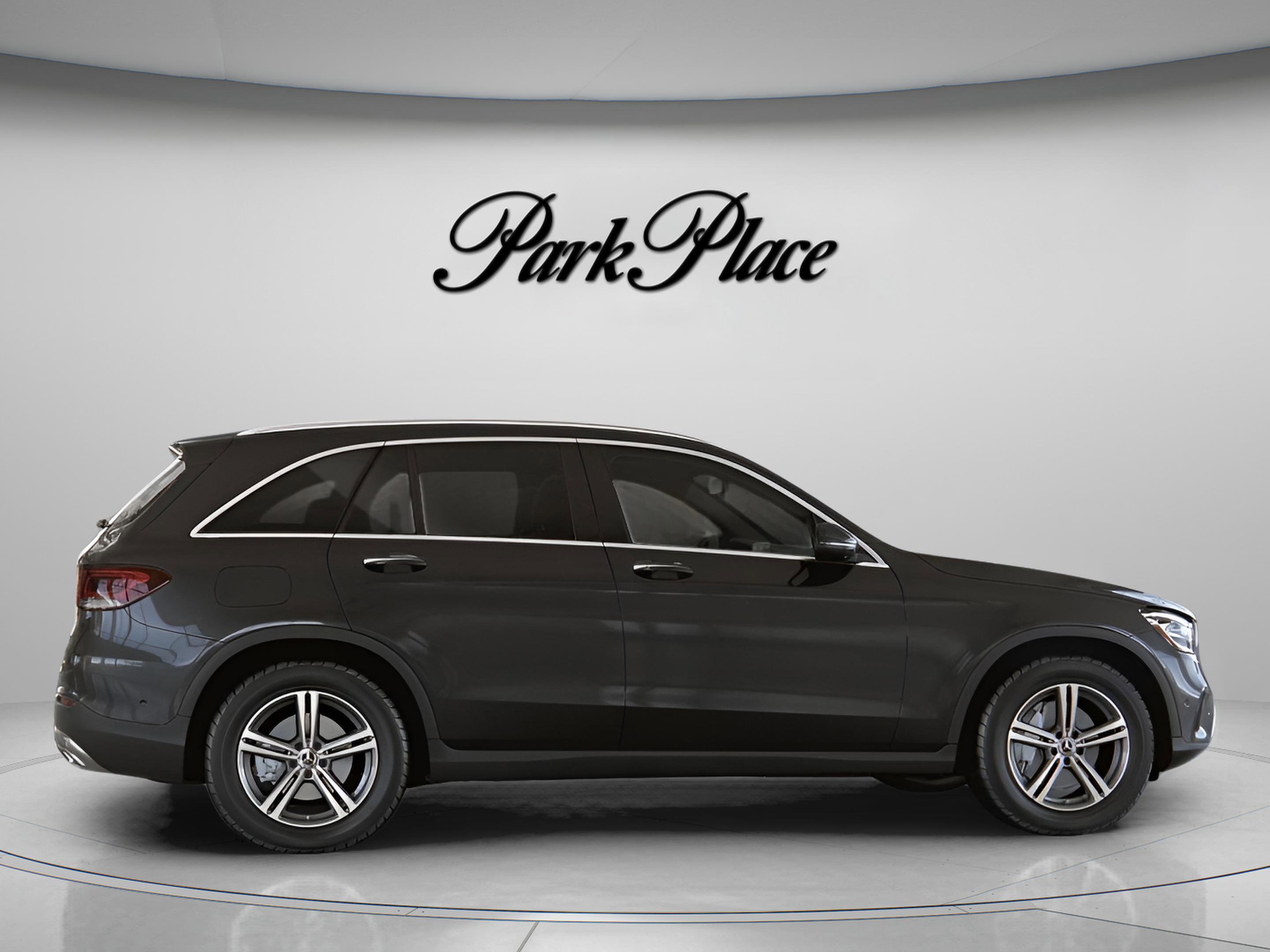 Used 2021 Mercedes-Benz GLC 300 image 25