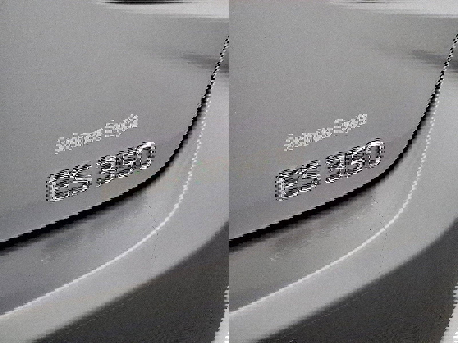 Used 2023 Lexus ES 350 F Sport w/ Accessory Package (Z2) image 24