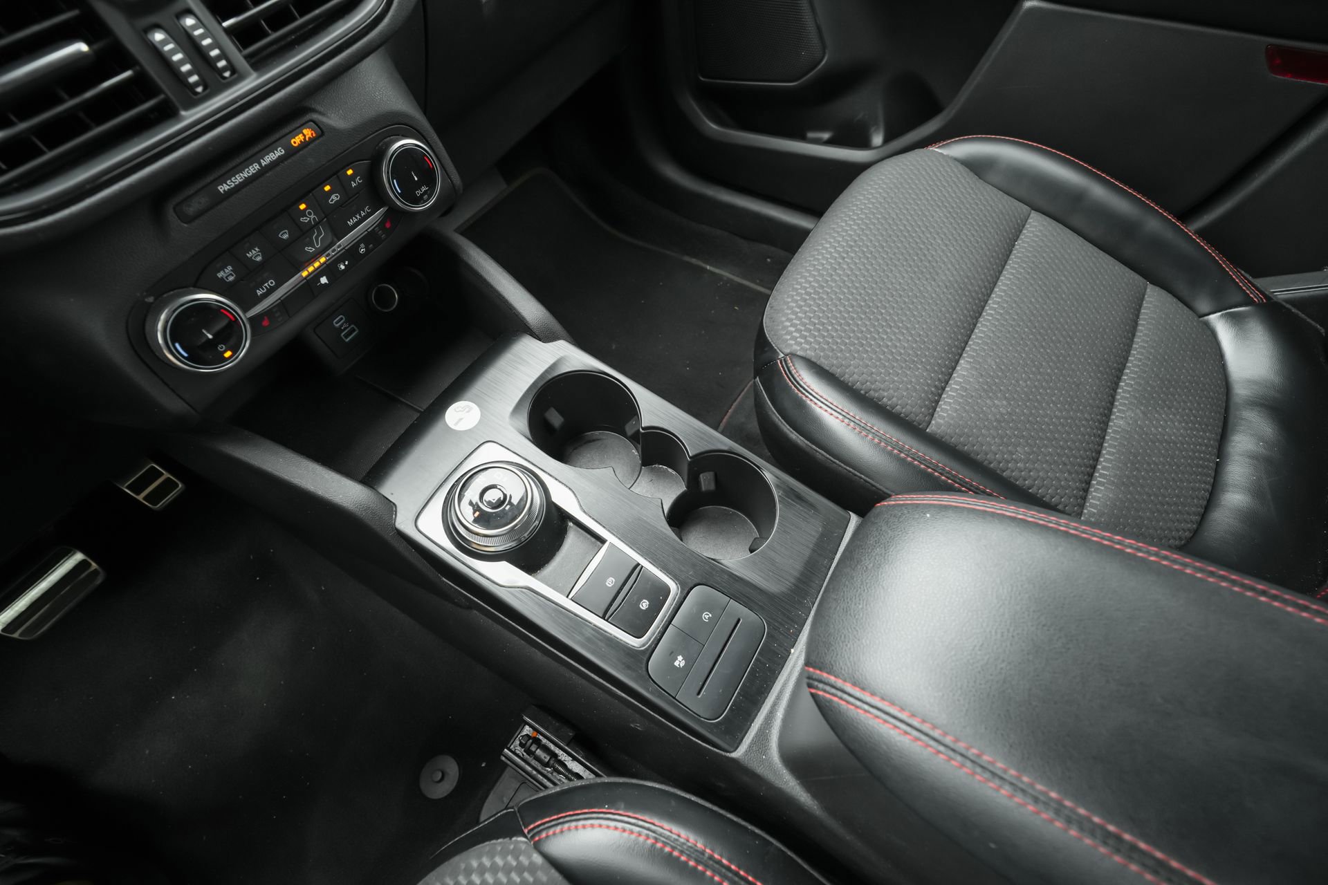 Used 2023 Ford Escape ST-Line image 22