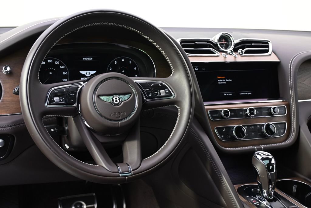 Used 2023 Bentley Bentayga image 12