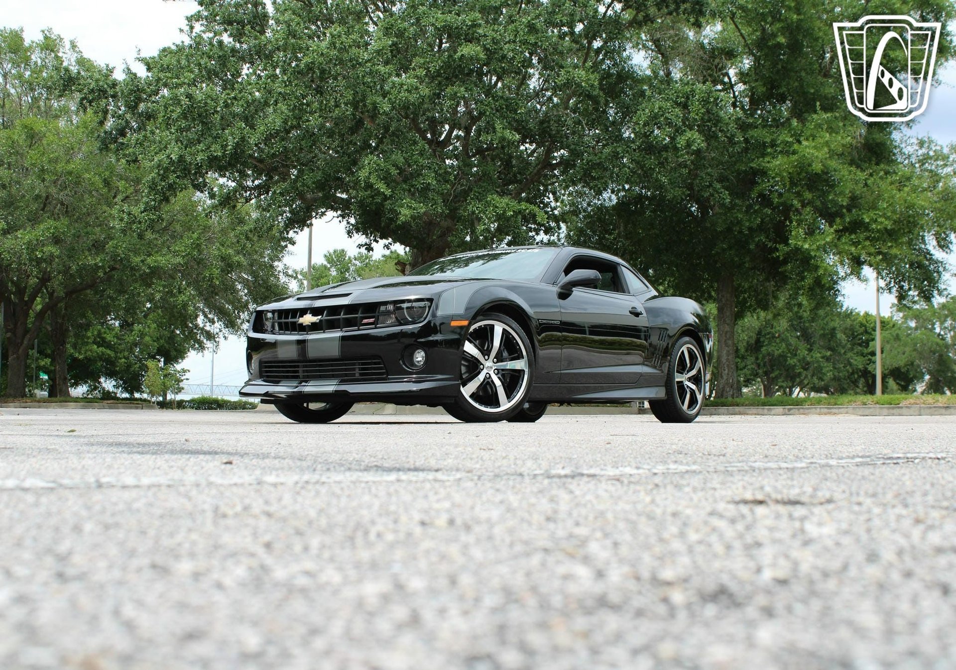 Used 2011 Chevrolet Camaro SS w/ RS Package RWD image 3