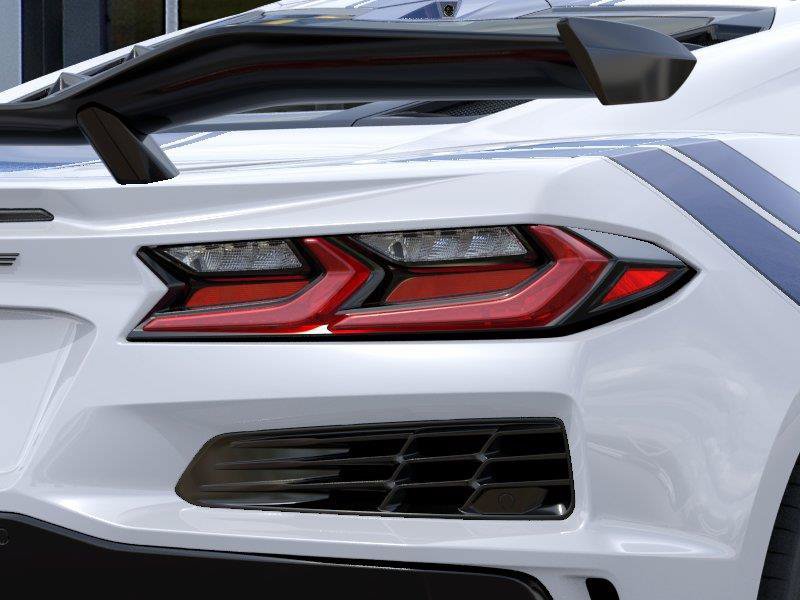 New 2027 Chevrolet Corvette Grand Sport w/ Z52 Track Performance Package RWD image 11