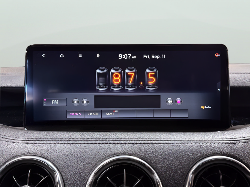 Used 2022 Kia Stinger GT-Line RWD image 19