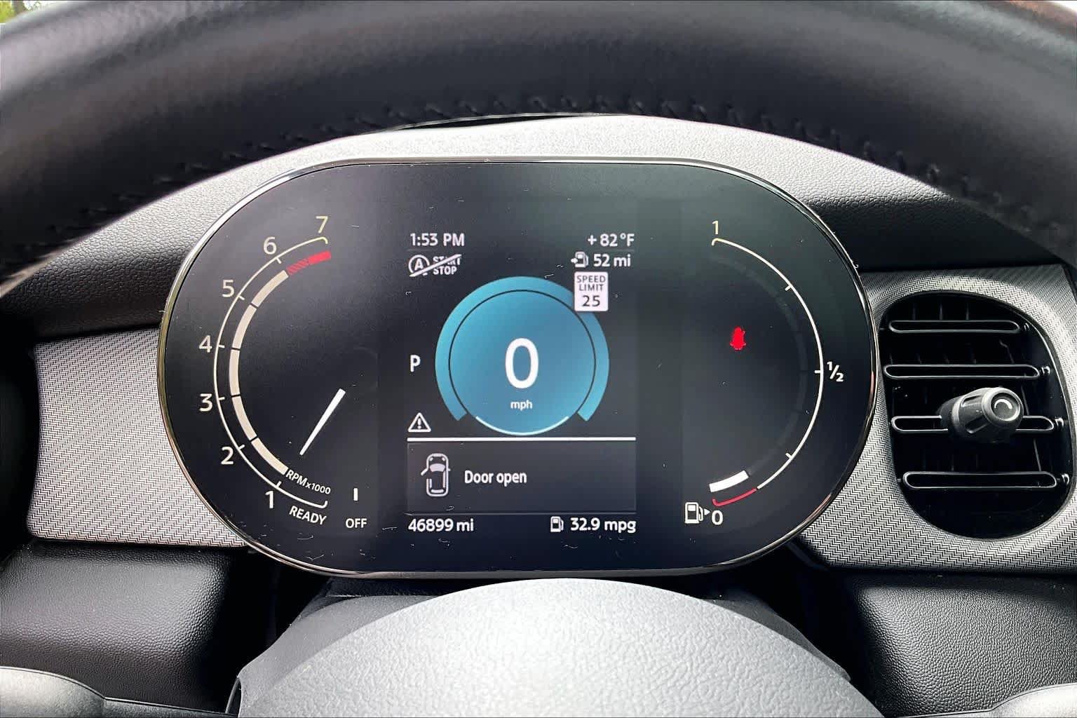 Used 2022 MINI Cooper 2-Door Hardtop FWD image 24