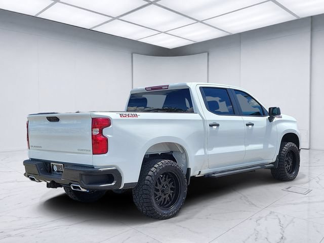 Used 2025 Chevrolet Silverado 1500 Custom Trail Boss AWD/4WD image 4