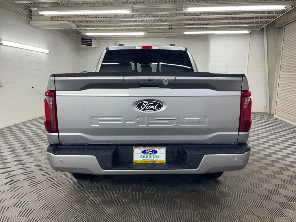 New 2025 Ford F150 XLT w/ Equipment Group 302A MID image 7