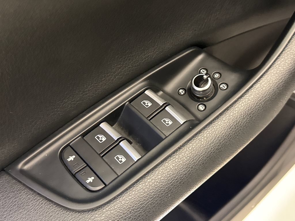Used 2019 Audi Q7 3.0T Premium Plus w/ Premium Plus Package AWD/4WD image 21