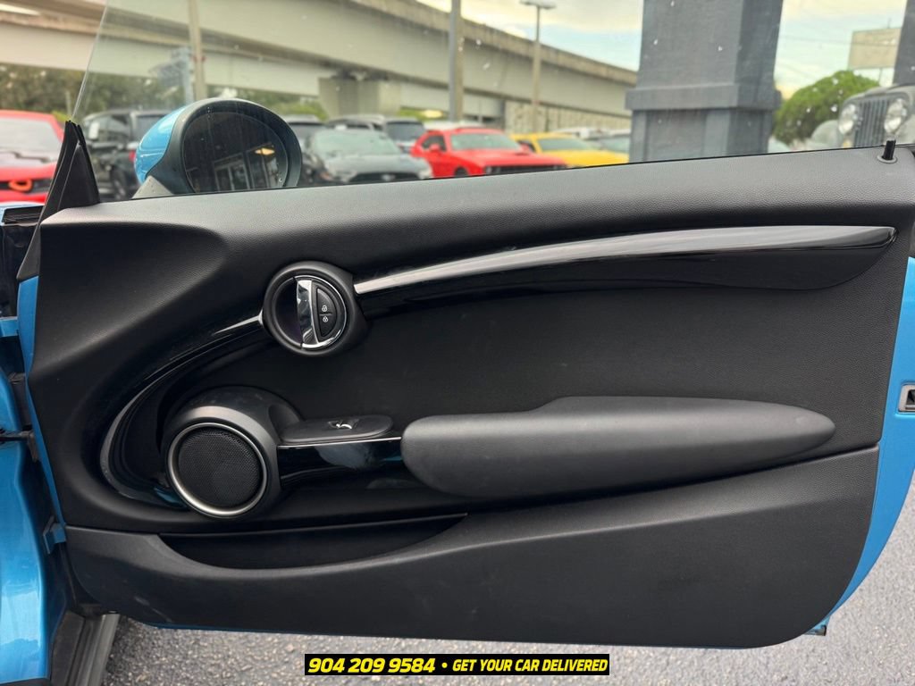 Used 2015 MINI Cooper S FWD image 18