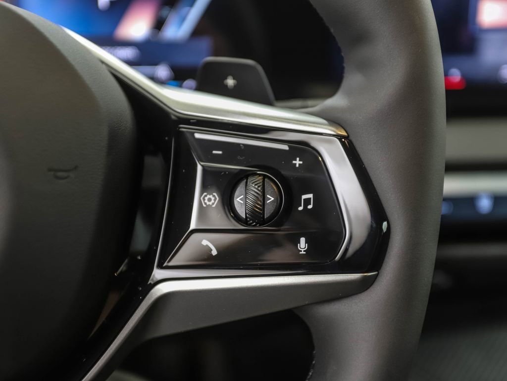 Used 2026 BMW X3 xDrive30 w/ Convenience Package image 13