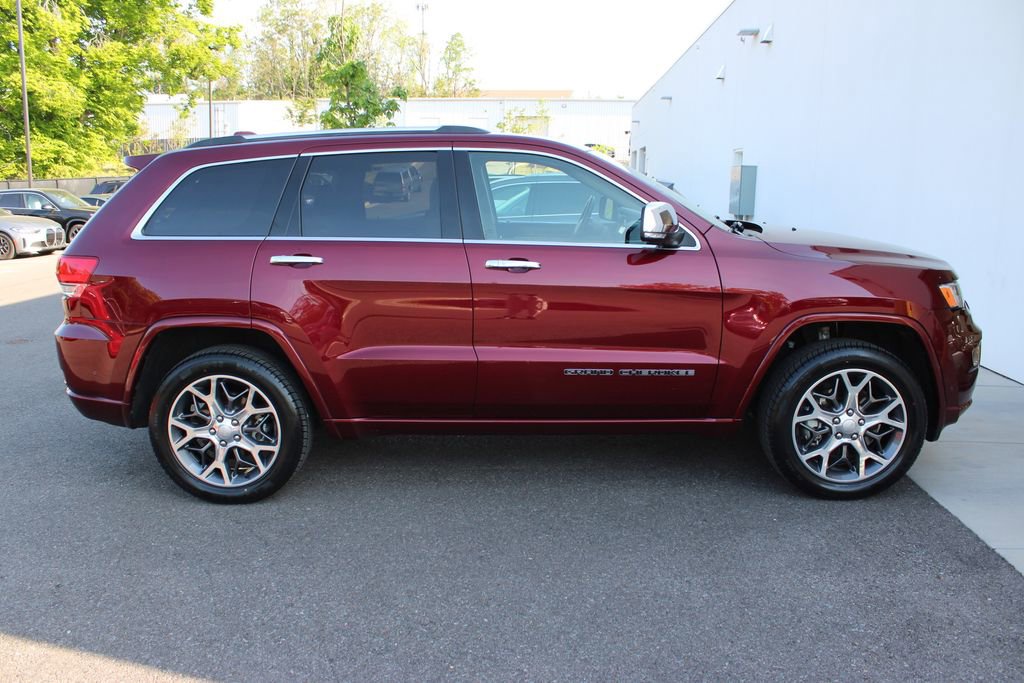 Used 2021 Jeep Grand Cherokee Overland AWD/4WD image 33