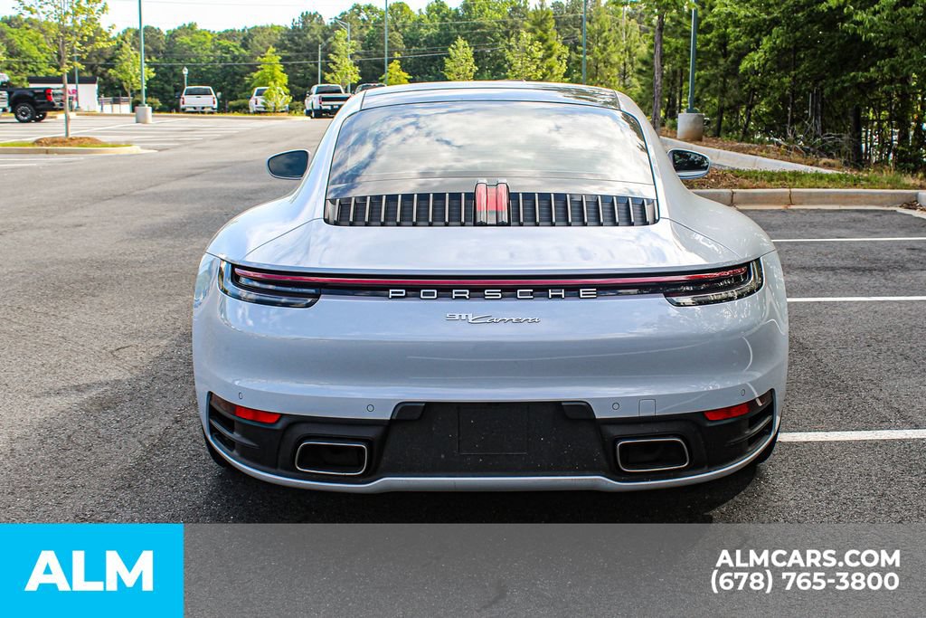 Used 2024 Porsche 911 Carrera RWD image 11