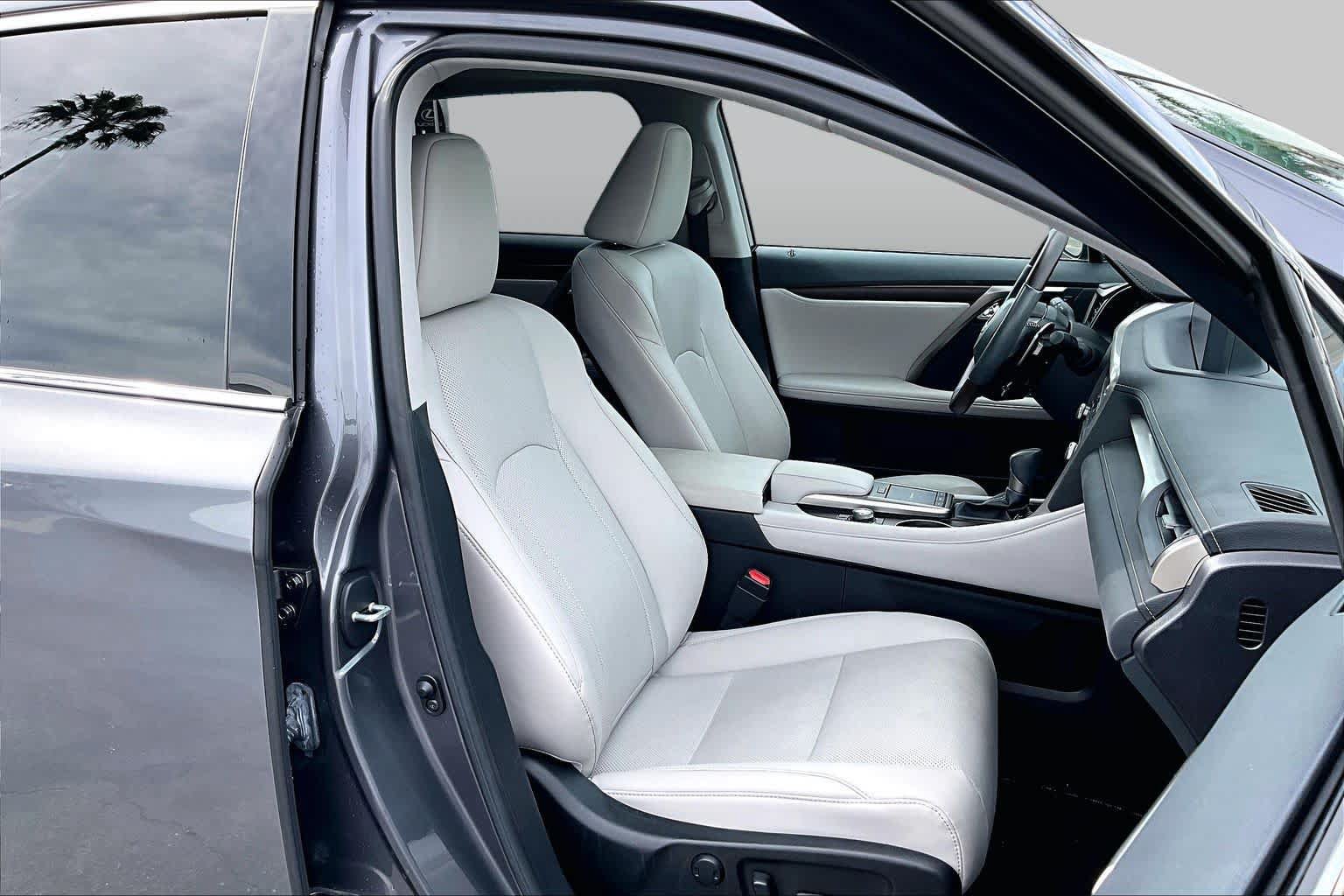 Used 2022 Lexus RX 350 FWD w/ Premium Package image 9