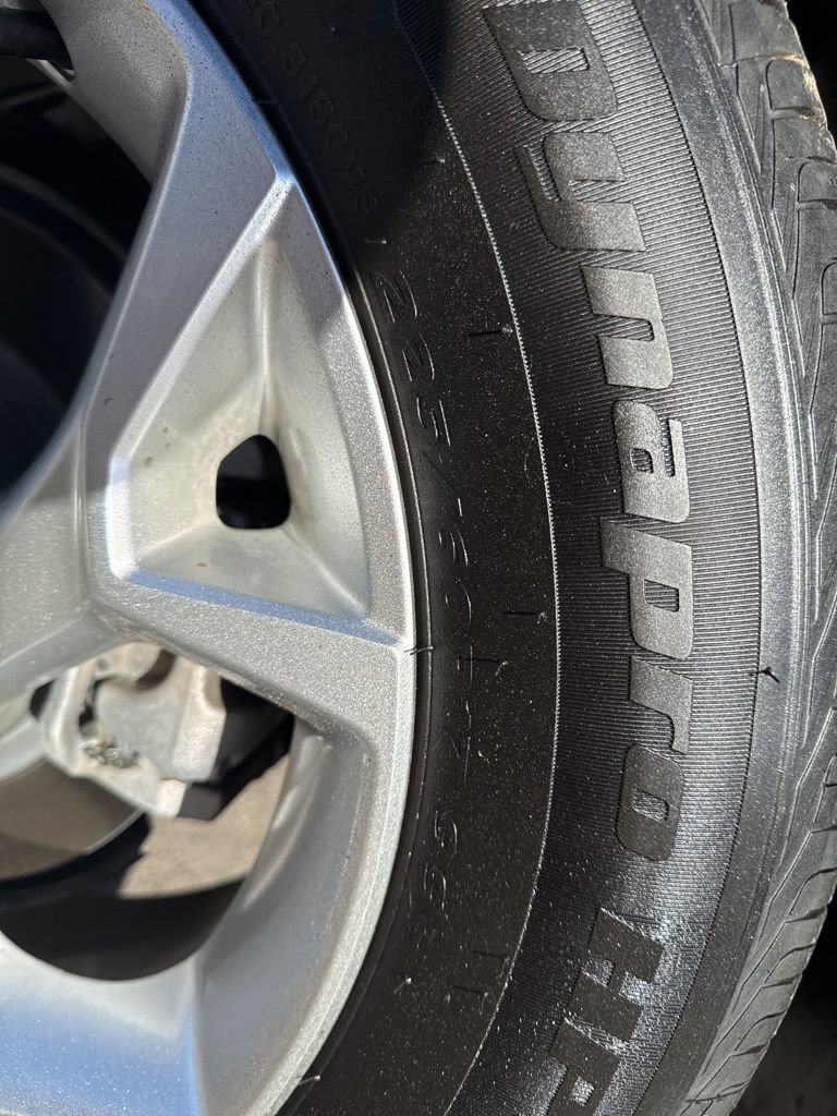 Used 2025 Chevrolet Trax LS w/ LS Convenience Package image 30