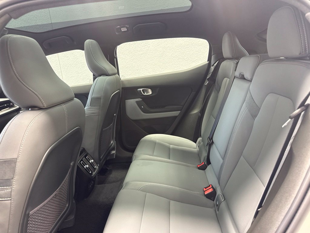 Used 2024 Polestar Polestar 2 AWD/4WD image 18