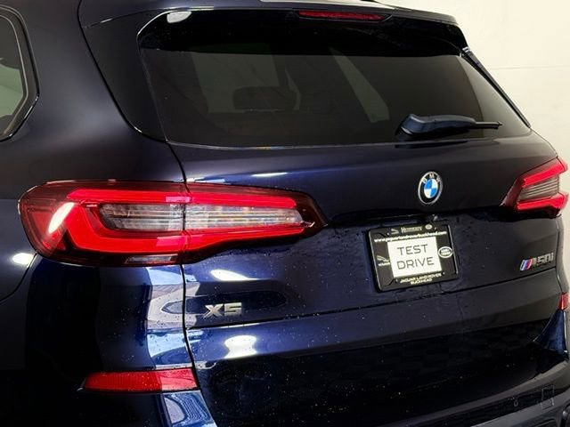 Used 2023 BMW X5 M50i AWD/4WD image 16