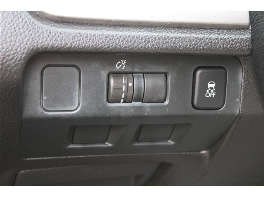 Used 2014 Subaru Crosstrek 2.0i Premium image 14