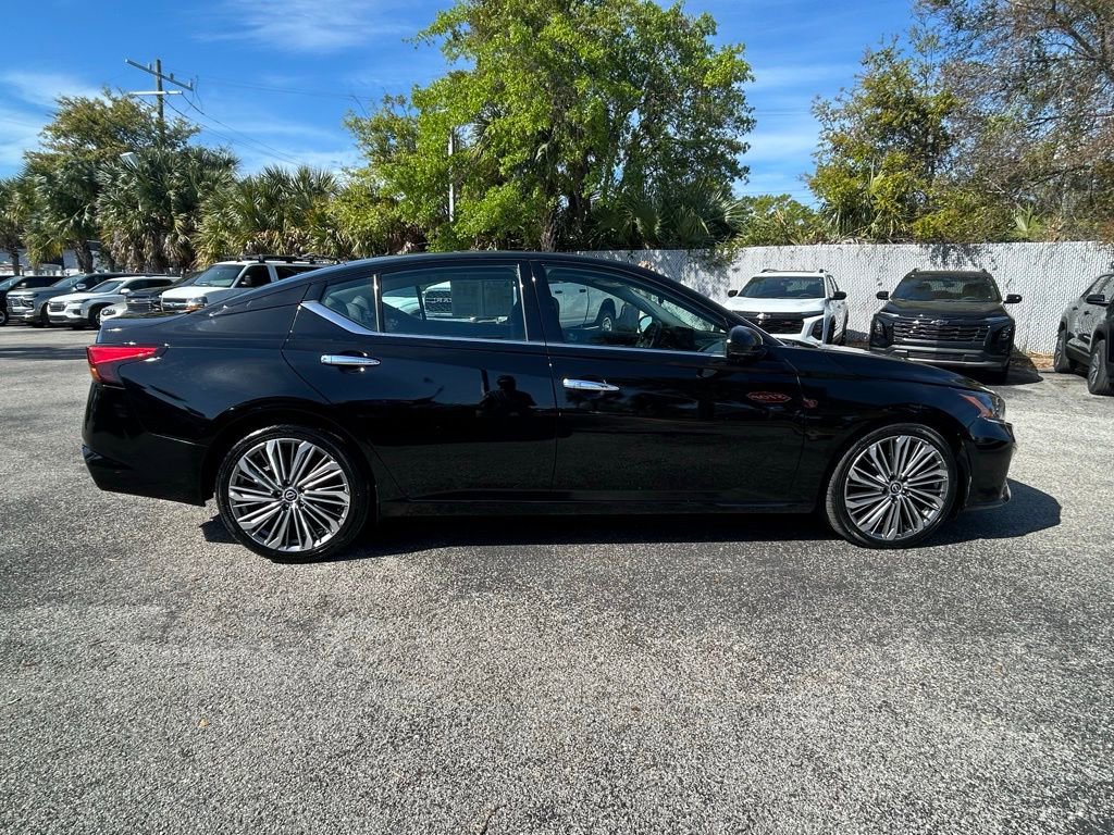 Used 2023 Nissan Altima 2.5 SL image 8