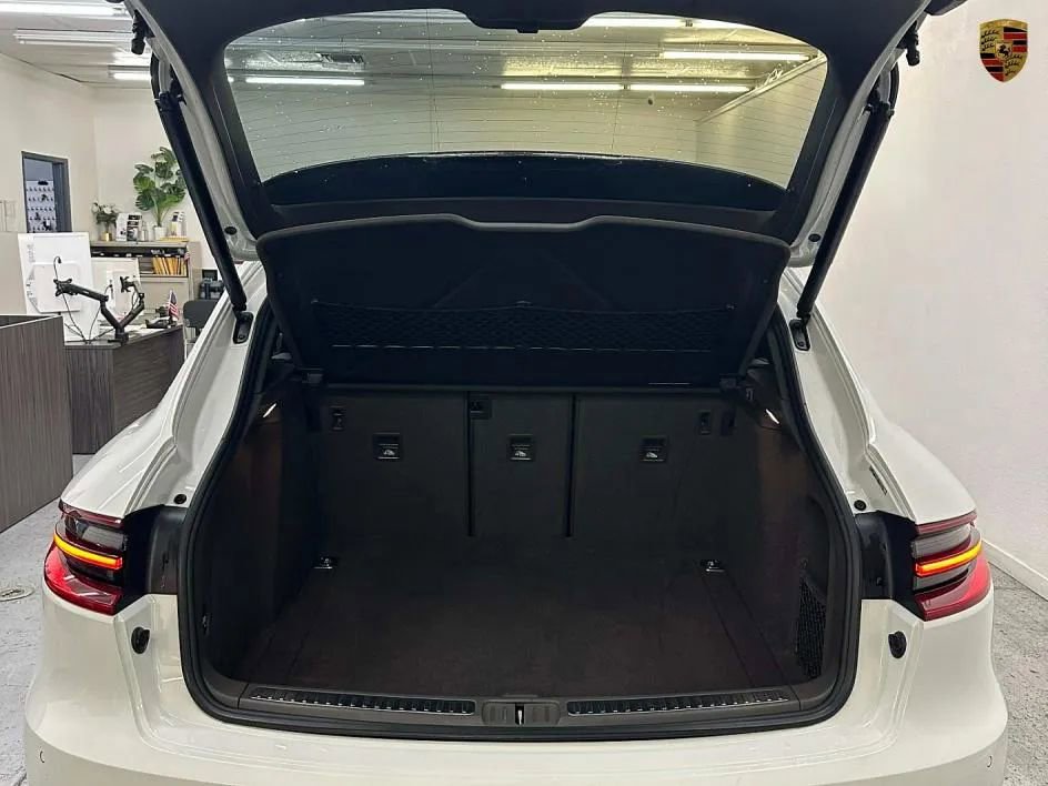 Used 2015 Porsche Macan S image 24