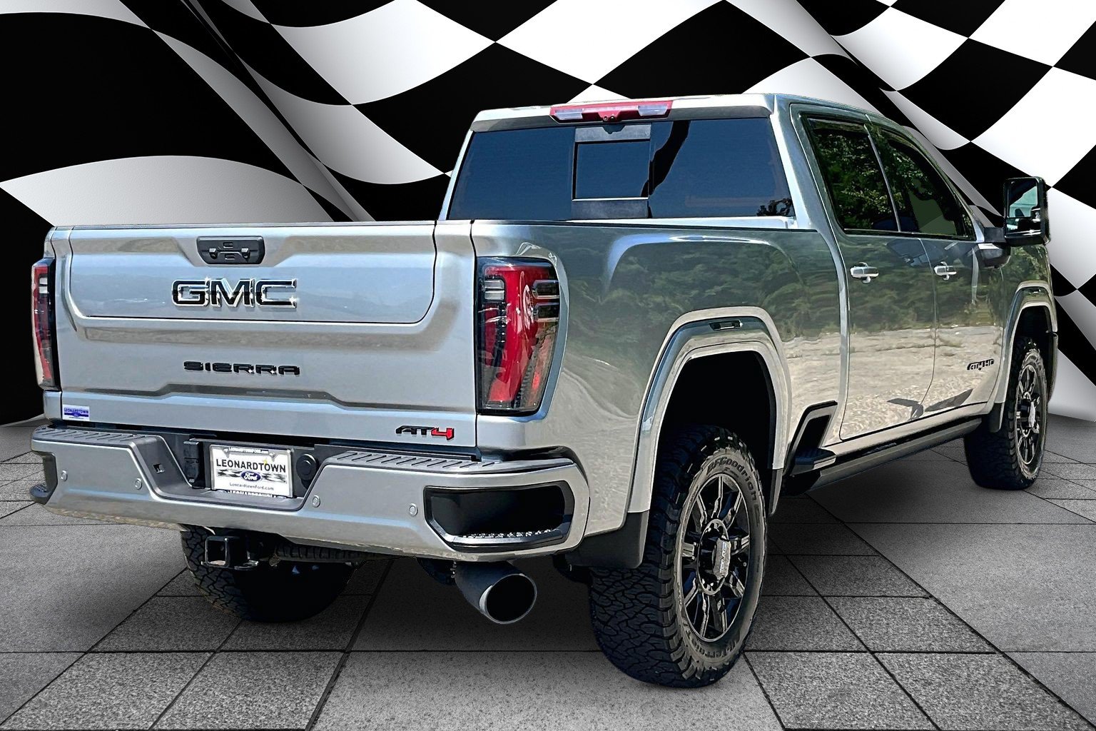 Used 2024 GMC Sierra 3500 AT4 w/ AT4 Premium Plus Package AWD/4WD image 2