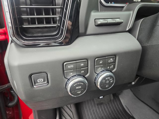 New 2026 GMC Sierra 2500 AT4 w/ AT4 Premium Plus Package AWD/4WD image 12