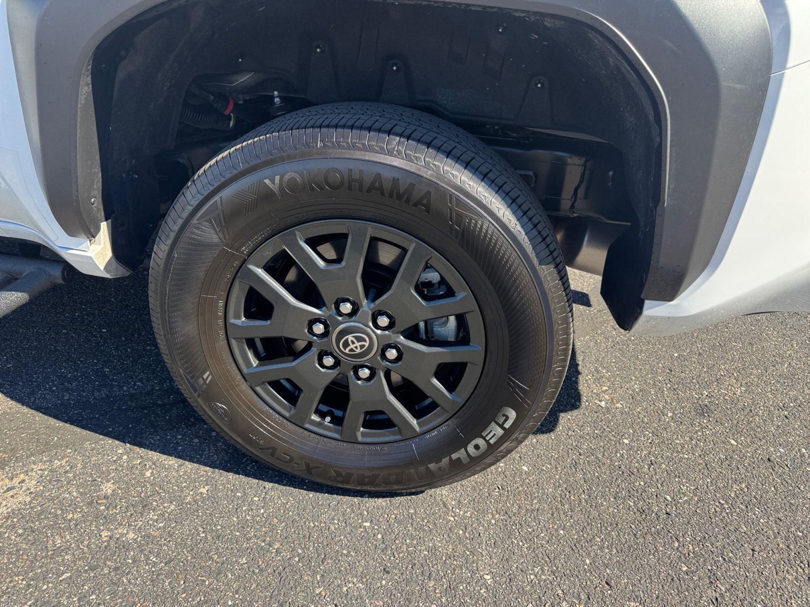 Certified 2025 Toyota 4Runner SR5 AWD/4WD image 26