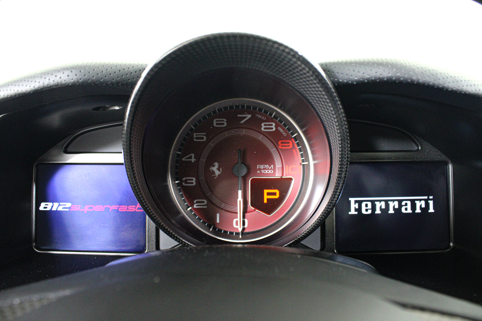 Used 2020 Ferrari 812 Superfast RWD image 53