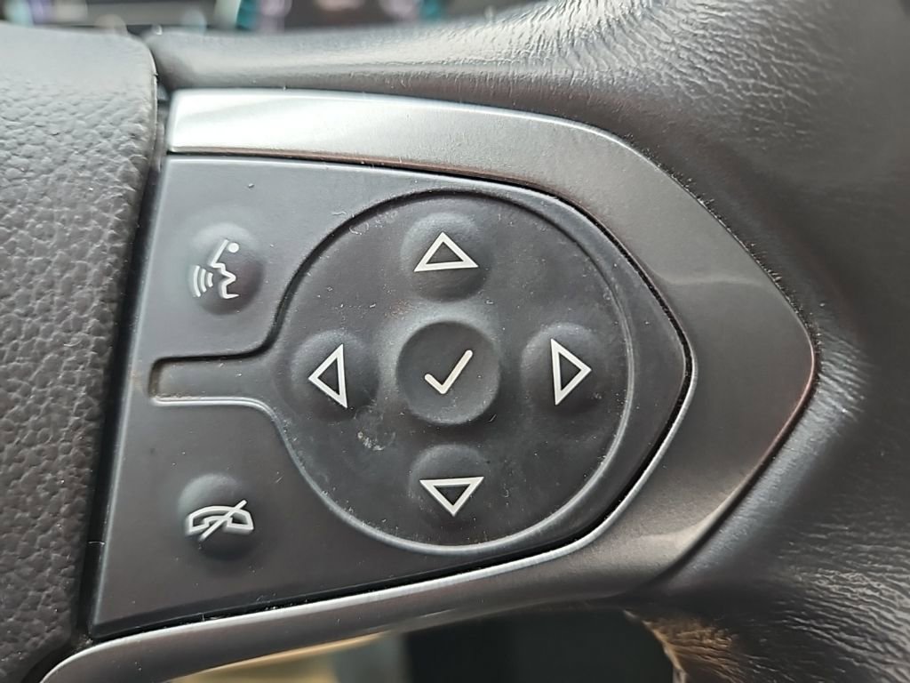 Used 2018 Chevrolet Silverado 1500 LT w/ LT Eassist Package image 15