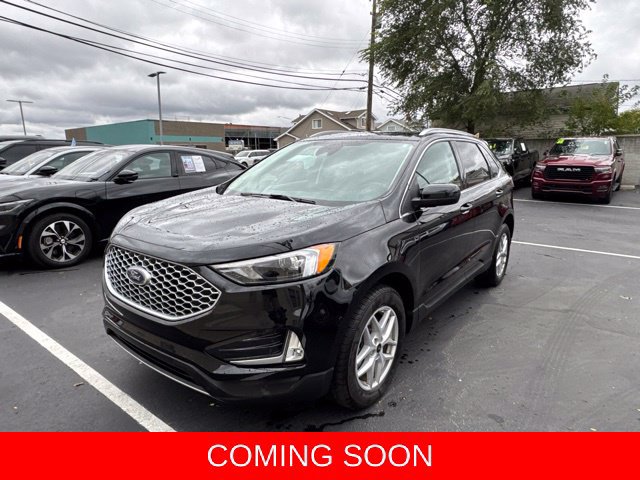 Used 2024 Ford Edge SEL w/ Convenience Package AWD/4WD image 7