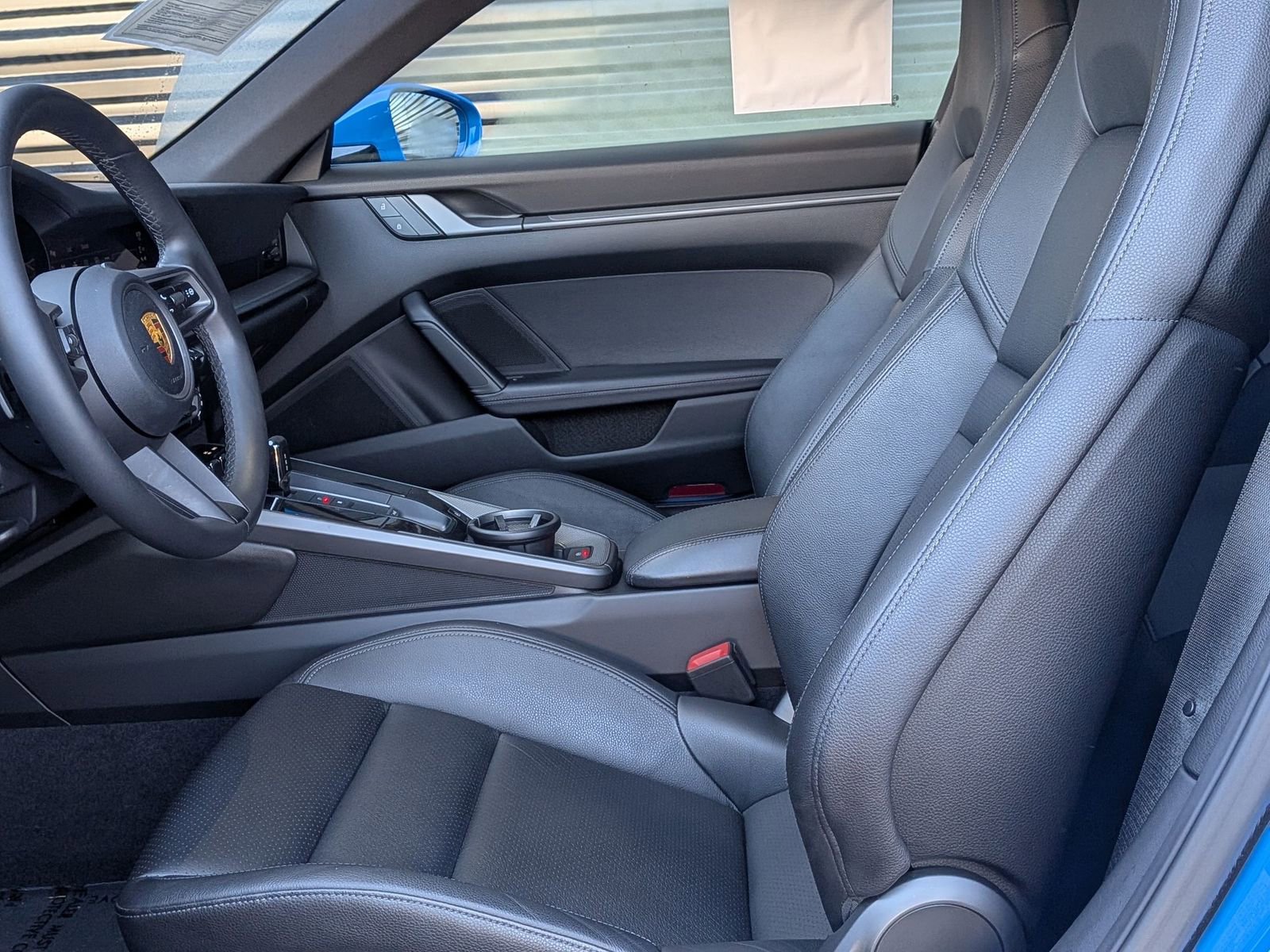 Certified 2022 Porsche 911 Carrera RWD image 5