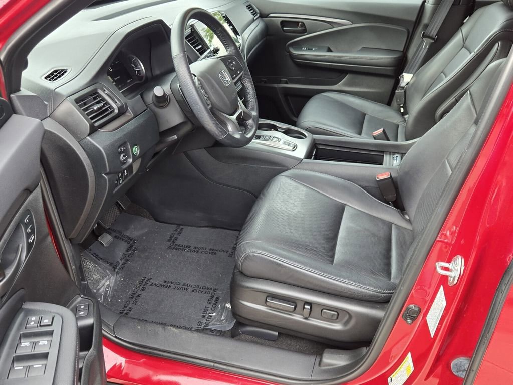 Certified 2023 Honda Passport EX-L image 10