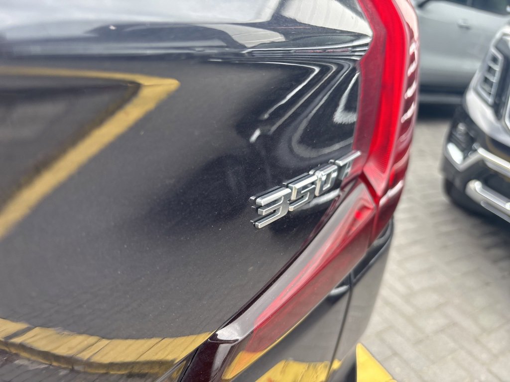 Used 2023 Cadillac XT4 Premium Luxury w/ Cold Weather Package image 7