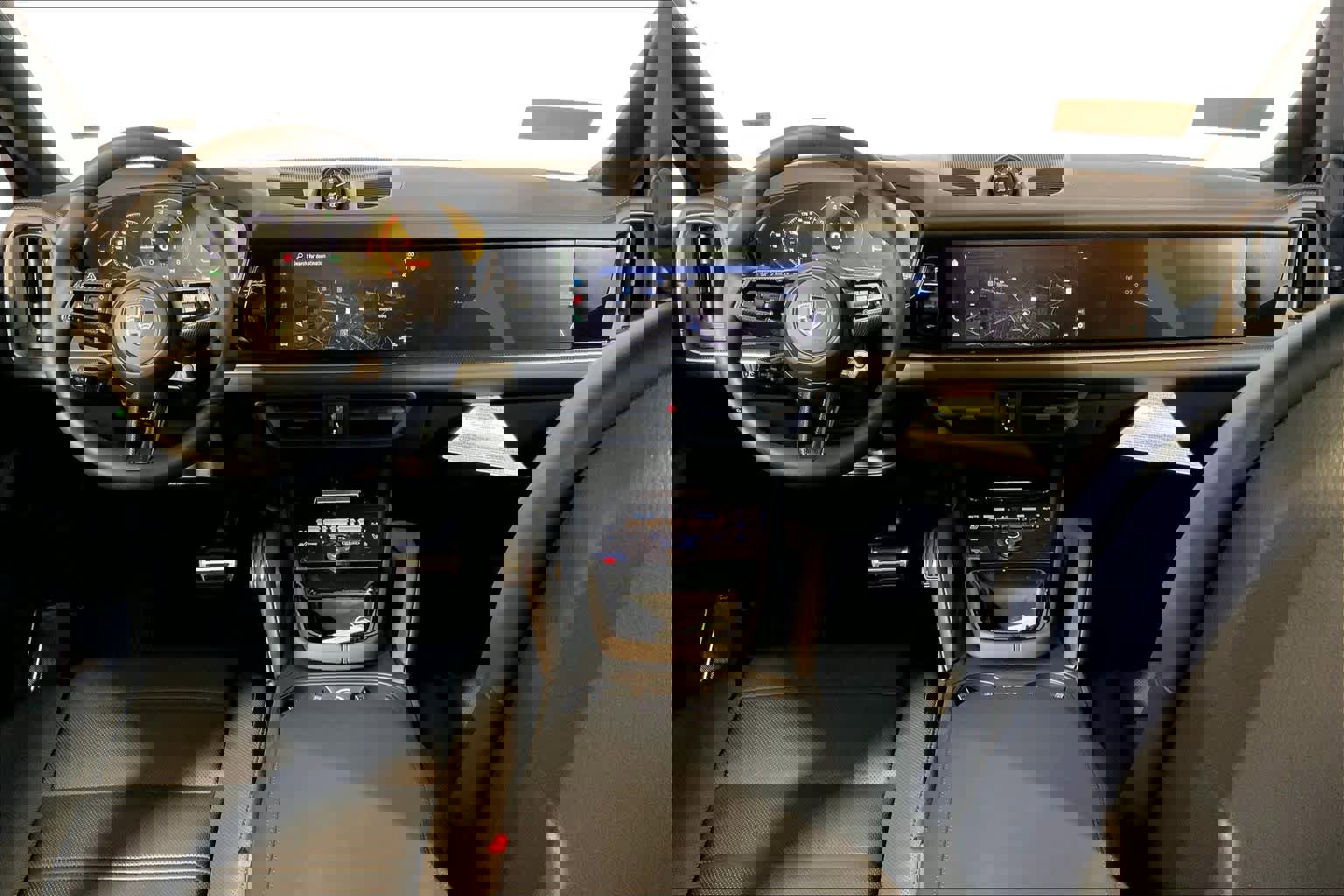 New 2026 Porsche Cayenne Turbo image 14