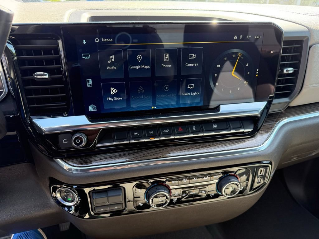 Used 2025 Chevrolet Silverado 1500 LT AWD/4WD image 15