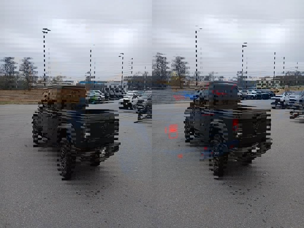 New 2026 Jeep Gladiator Sport image 5