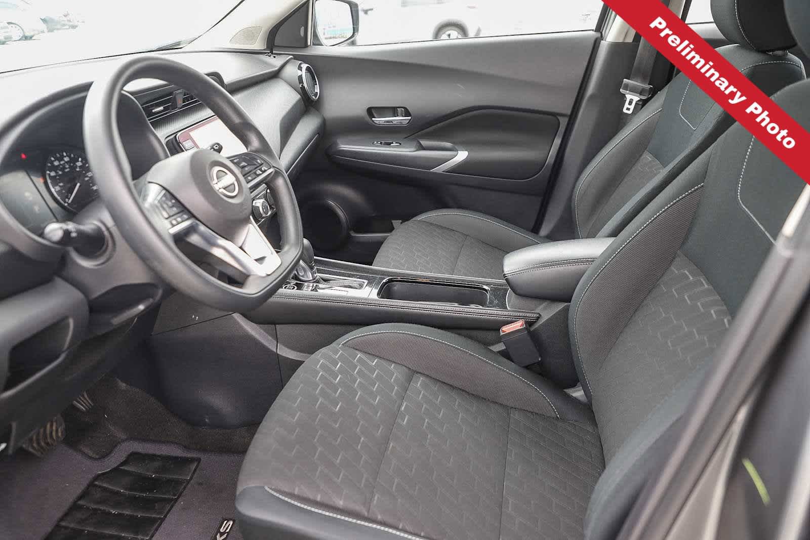 Used 2024 Nissan Kicks SV FWD image 14