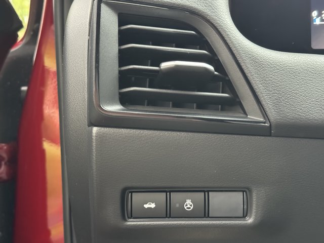 New 2026 Nissan Sentra SV w/ SV Convenience Package FWD image 9