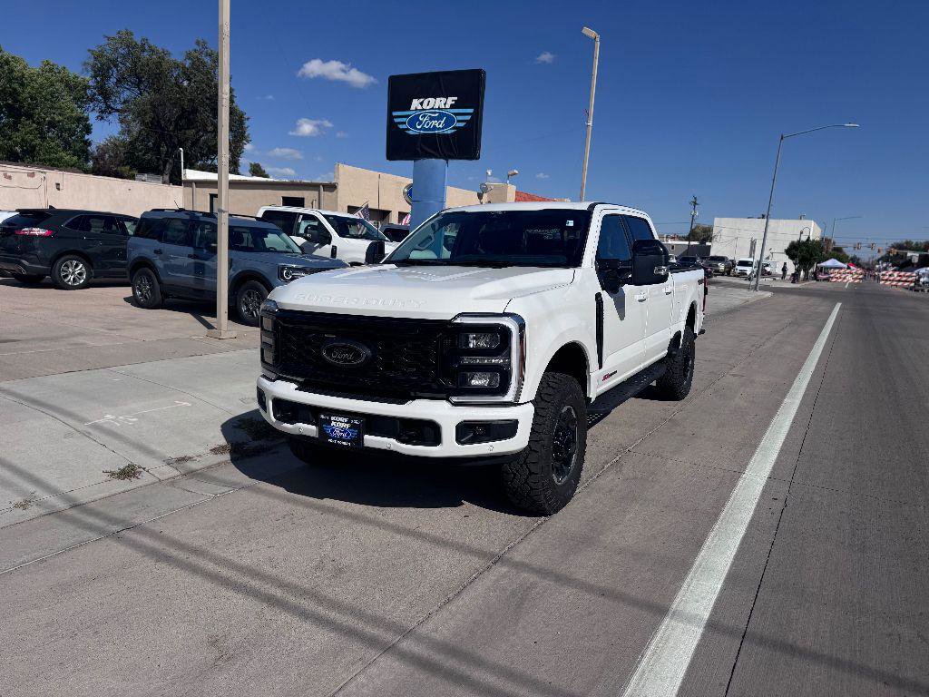 New 2025 Ford F250 Lariat w/ Lariat Ultimate Package