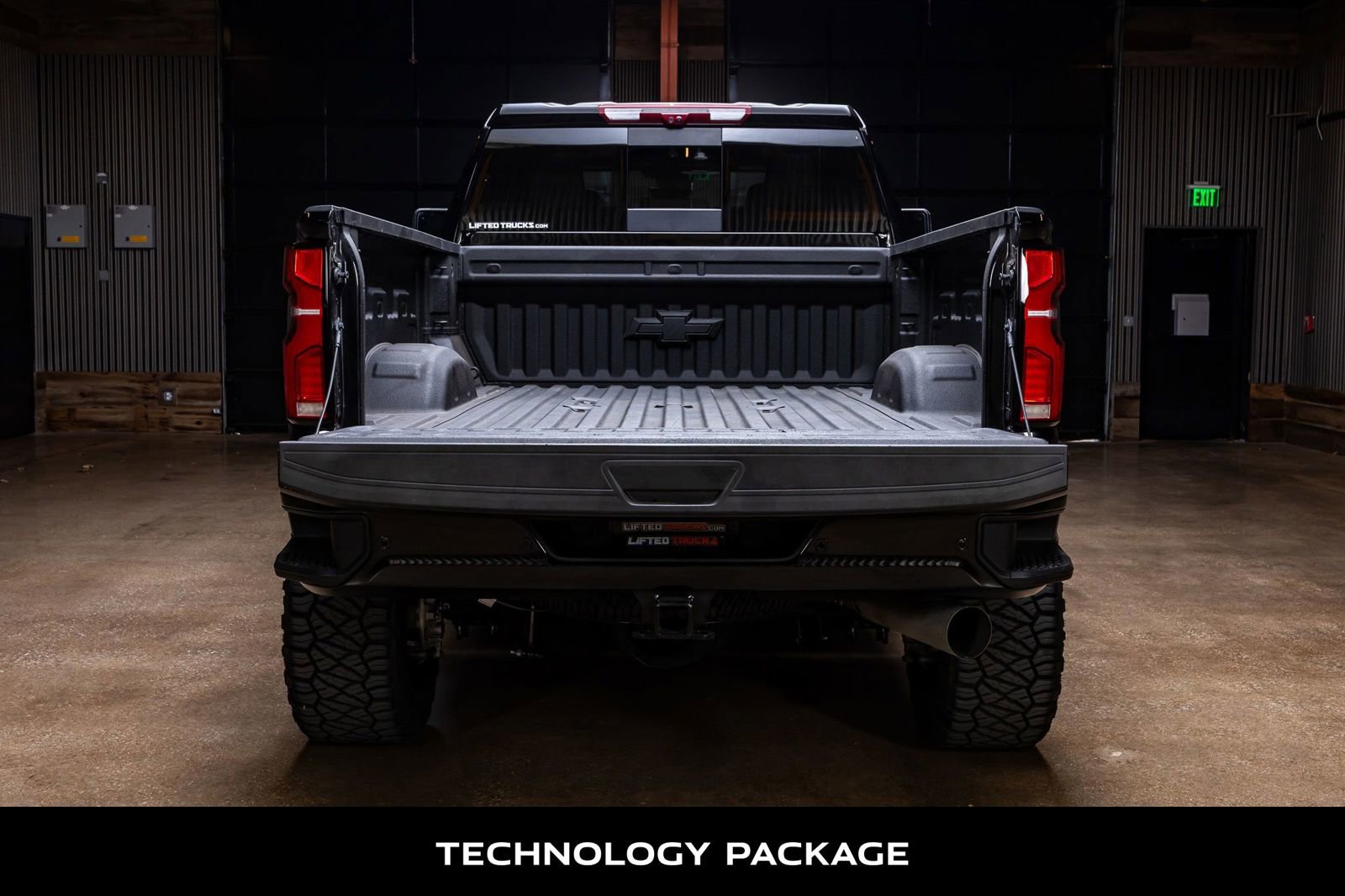 Used 2025 Chevrolet Silverado 2500 High Country w/ High Country Premium Package image 8